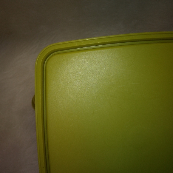 TUPPERWARE Vintage Square Away Container, vguc, green - Picture 2 of 10